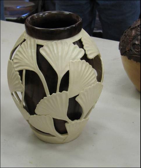 Carvedleafvase Feb08